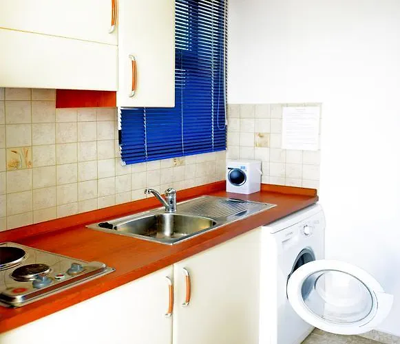 ヴィラ Angelina *